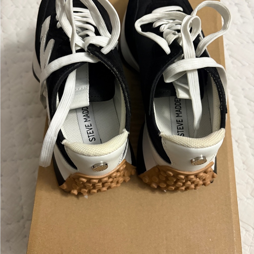 Steve Madden Black White Sneakers with Tan Accents - Picture 2 of 4